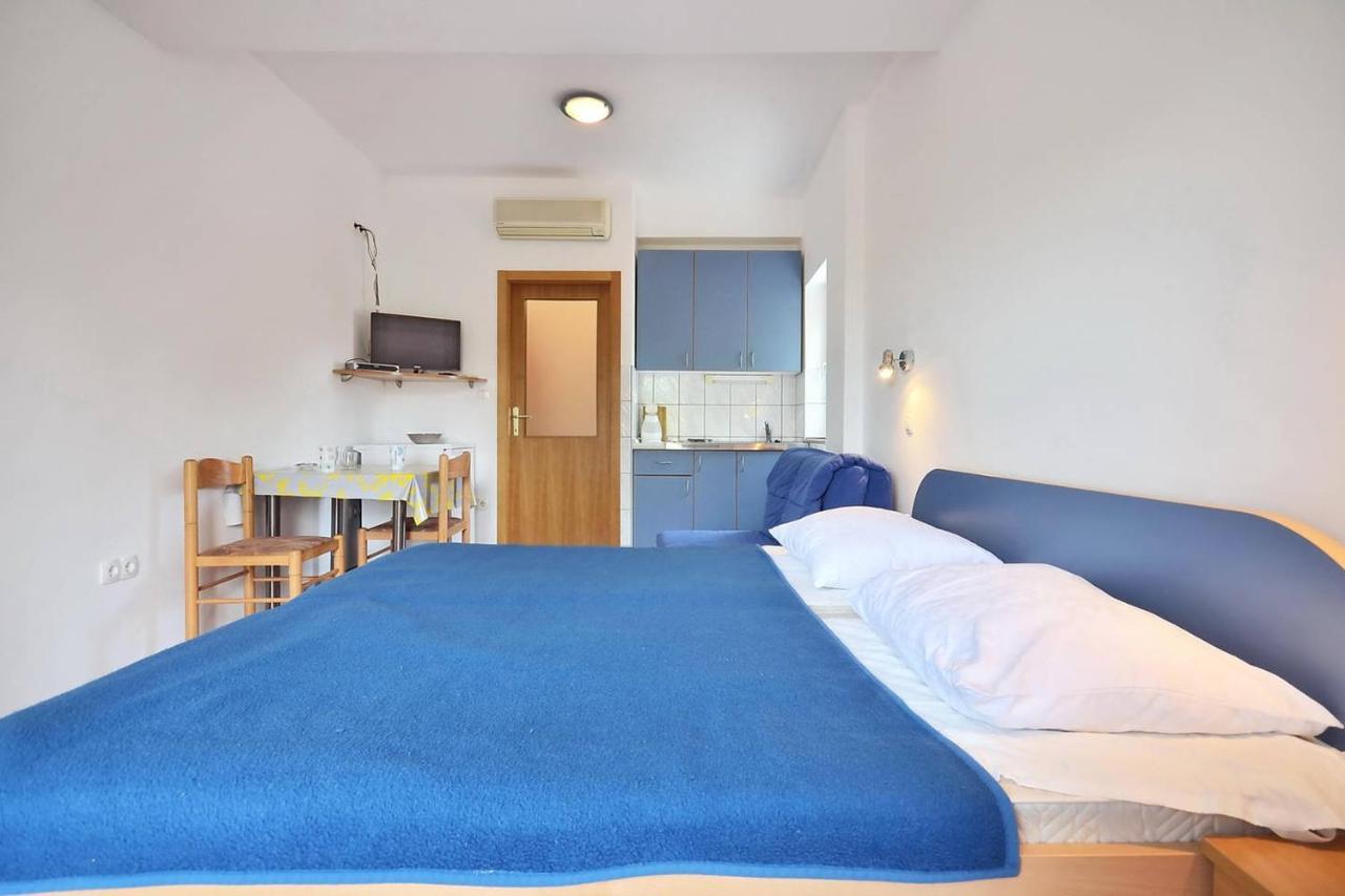 Omis - Michy Apartments מראה חיצוני תמונה