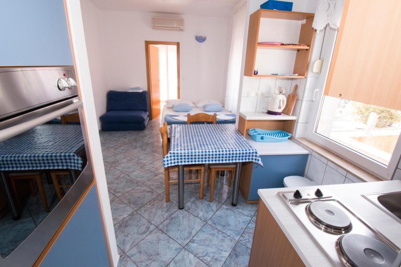 Omis - Michy Apartments מראה חיצוני תמונה