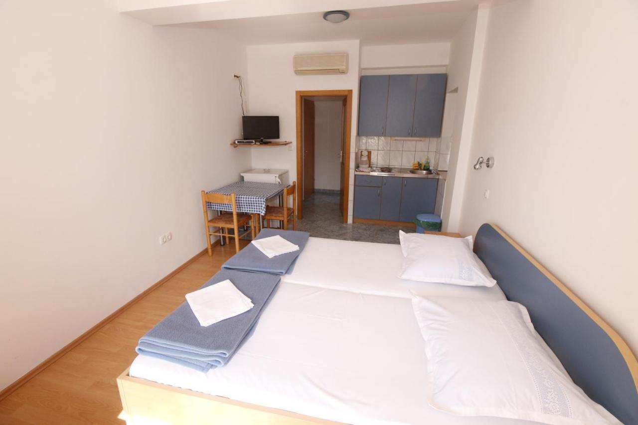 Omis - Michy Apartments מראה חיצוני תמונה