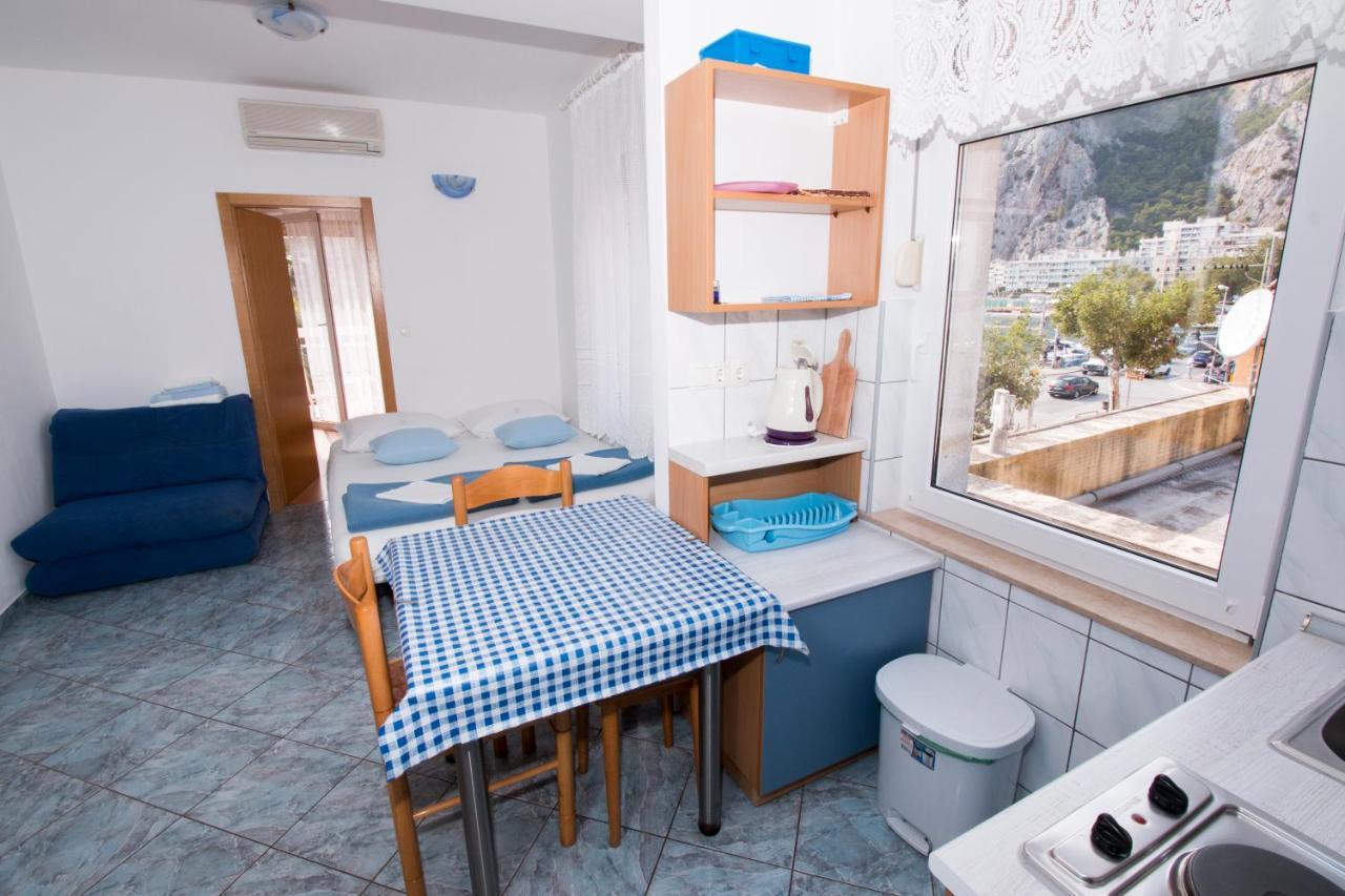 Omis - Michy Apartments מראה חיצוני תמונה
