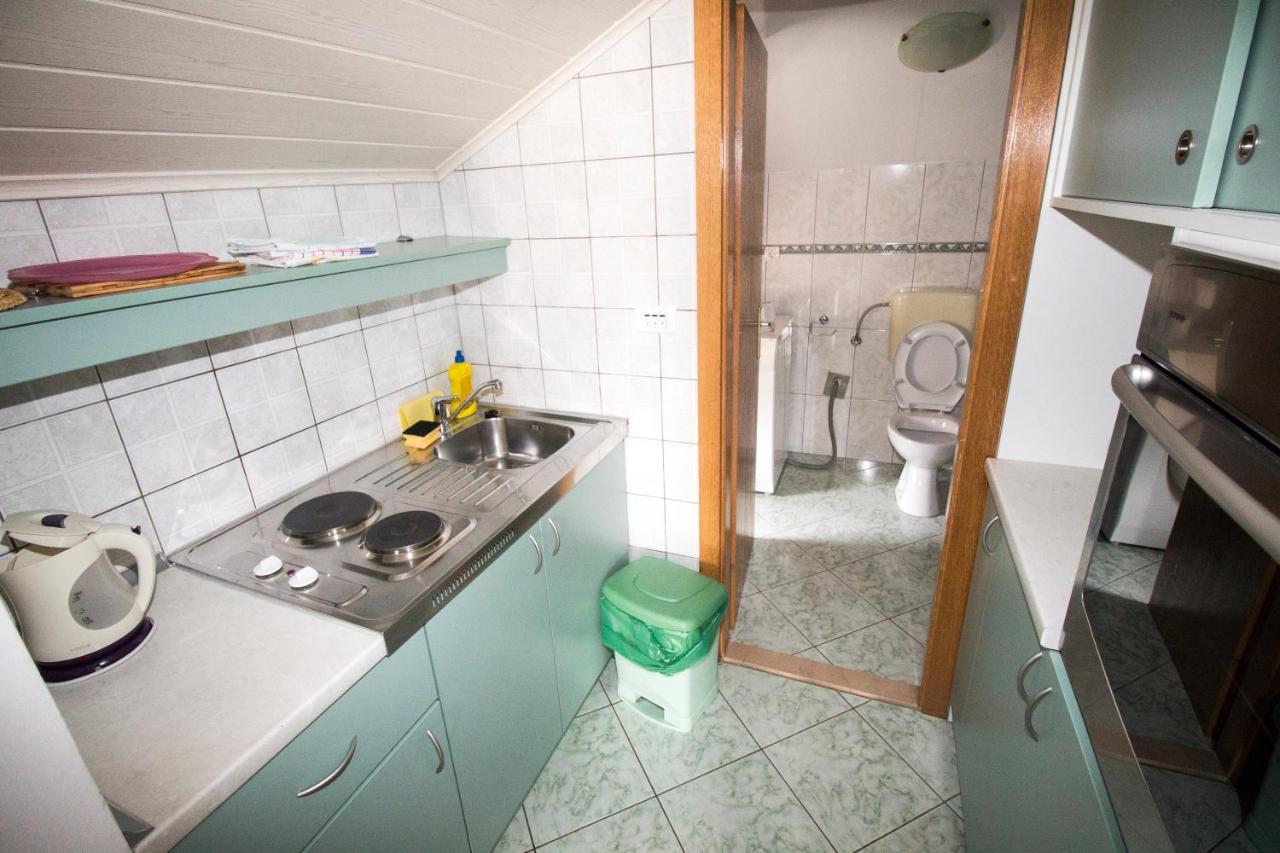 Omis - Michy Apartments מראה חיצוני תמונה