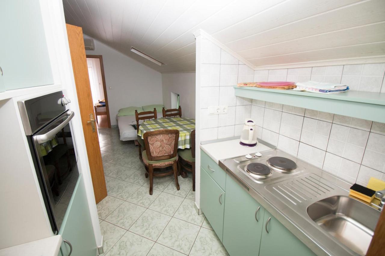 Omis - Michy Apartments מראה חיצוני תמונה